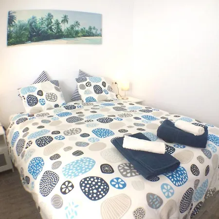 With 2 Bedrooms In Puerto De La Cruz With Wonderful Sea View Enclosed Garden And Wifi Apartament Puerto de la Cruz (Tenerife)