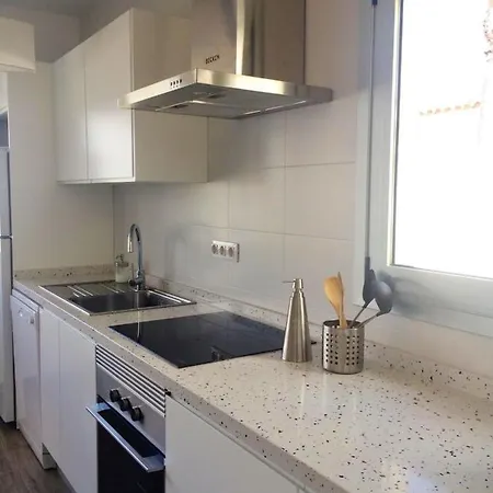 With 2 Bedrooms In Puerto De La Cruz With Wonderful Sea View Enclosed Garden And Wifi