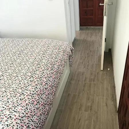 With 2 Bedrooms In Puerto De La Cruz With Wonderful Sea View Enclosed Garden And Wifi Appartamento *